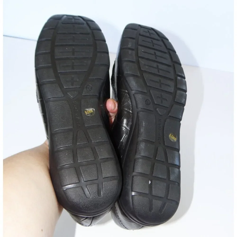 New!! Easy Spirit Abide Black Croco Print Casual Flats 9 1/2 WW Extra Wide